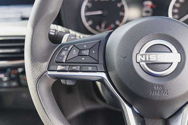 2024 Nissan JUKE ST+ F16