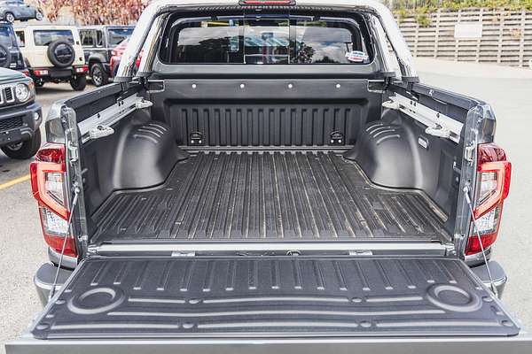 2025 Nissan Navara ST-X D23 Rear Wheel Drive