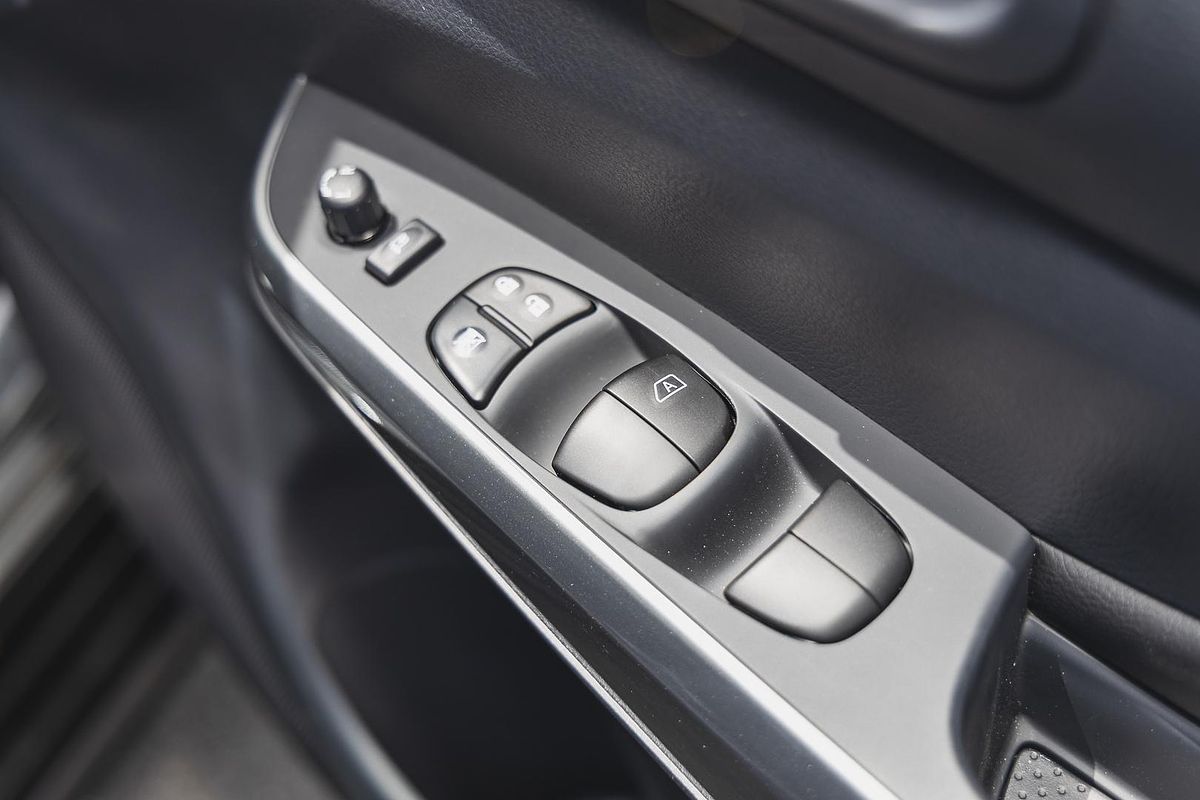 2025 Nissan Navara ST-X D23 Rear Wheel Drive