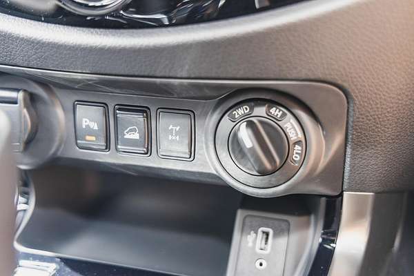 2025 Nissan Navara ST-X D23 Rear Wheel Drive