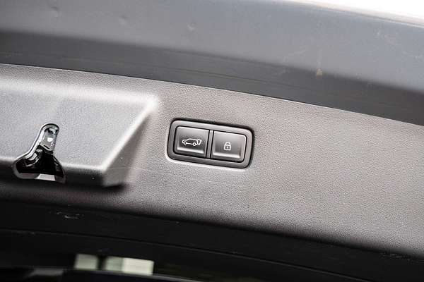 2024 Hyundai Santa Fe Hybrid Calligraphy MX5.V1