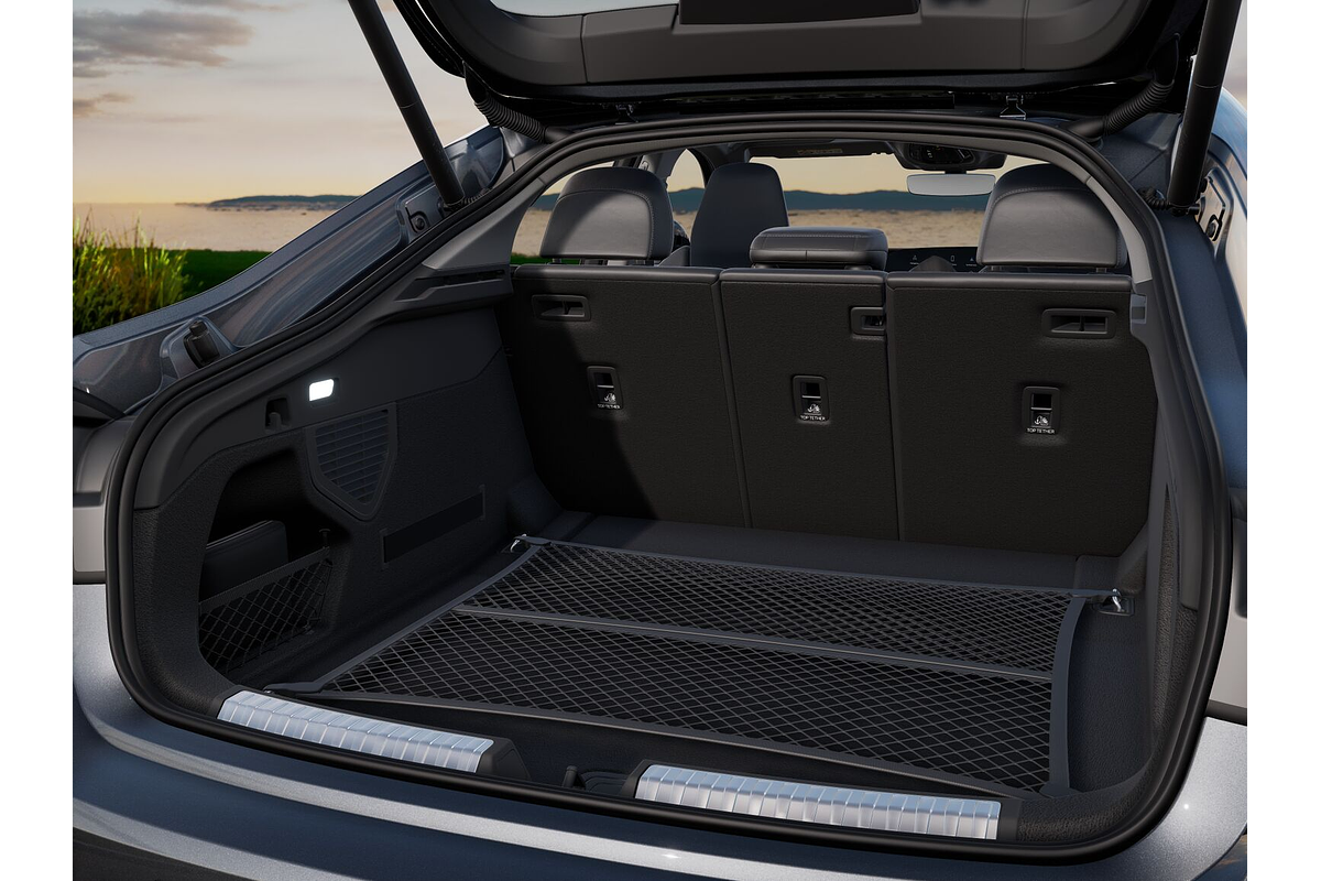 2025 Audi A5 TFSI 150kW S line B10