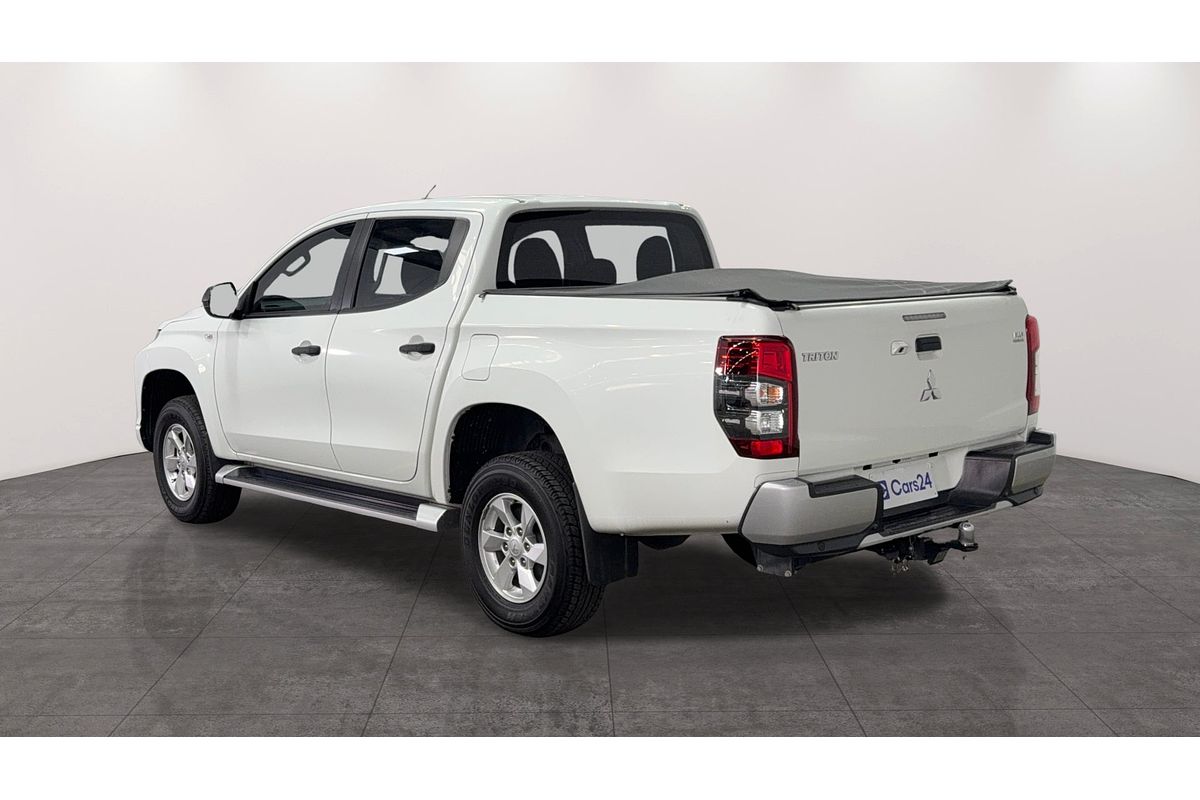 2019 Mitsubishi Triton GLX+ MR 4X4