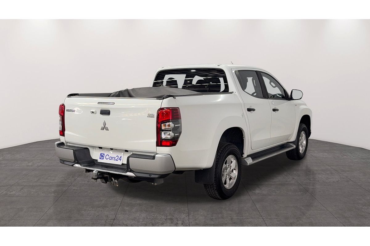 2019 Mitsubishi Triton GLX+ MR 4X4