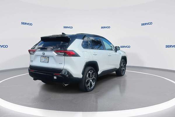 2024 Toyota RAV4 XSE