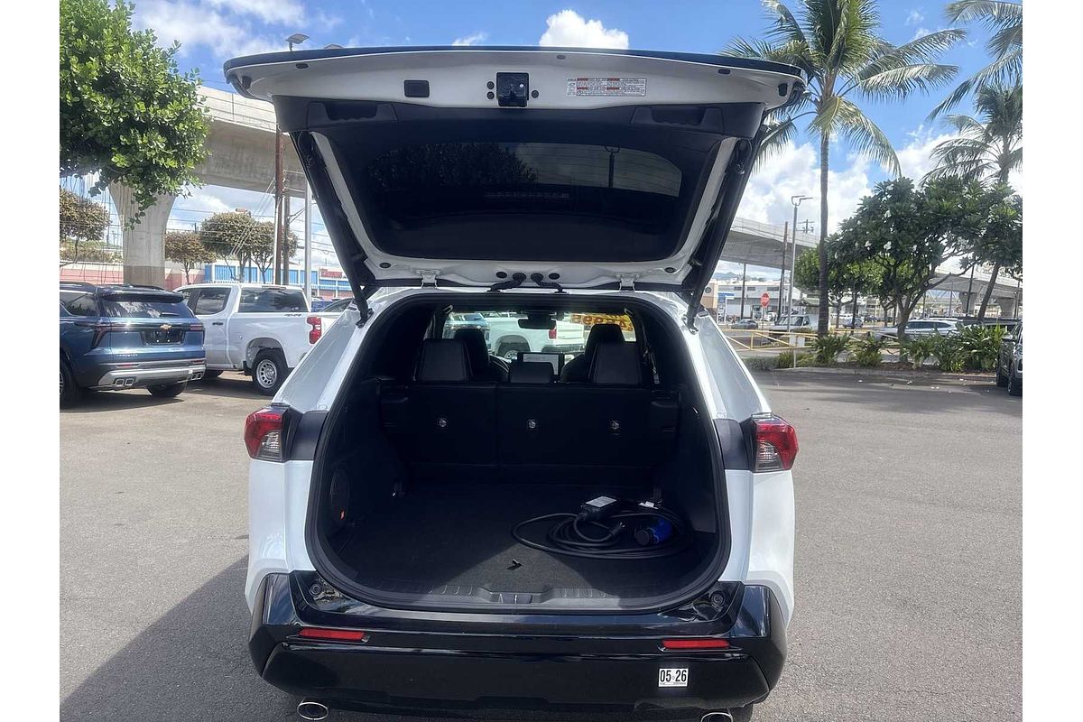 2024 Toyota RAV4 XSE