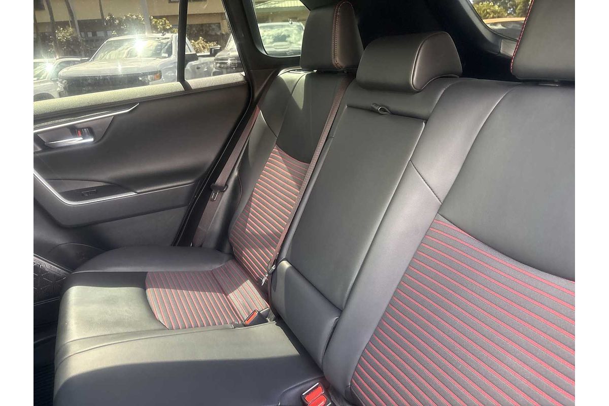 2024 Toyota RAV4 XSE