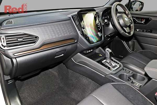 2025 Subaru Forester Touring S6