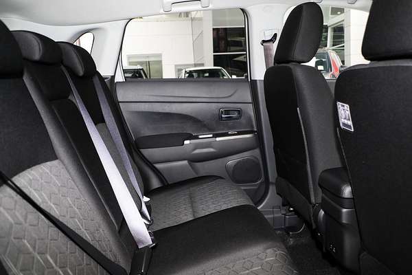 2024 Mitsubishi ASX LS XD