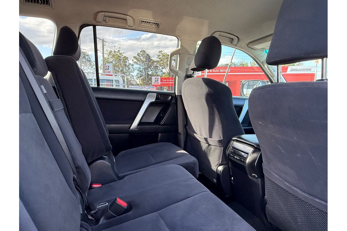 2017 Toyota Landcruiser Prado GXL GDJ150R