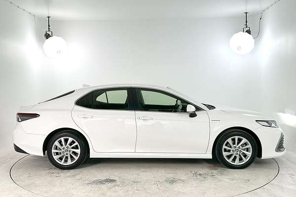 2021 Toyota Camry Ascent AXVH70R