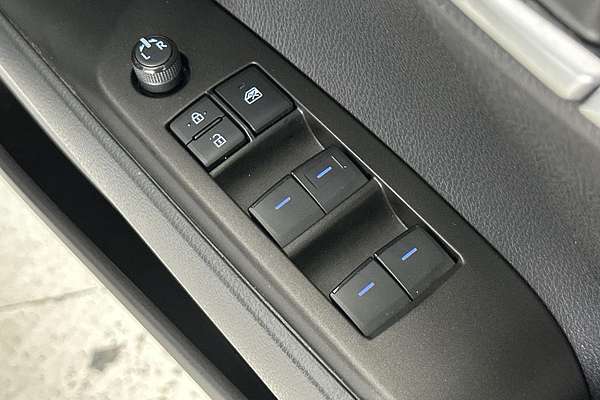 2021 Toyota Camry Ascent AXVH70R