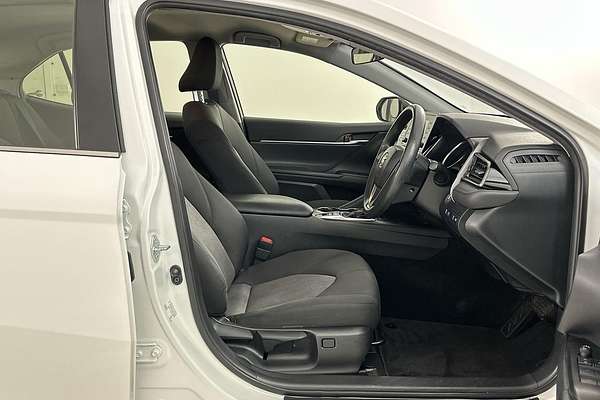 2021 Toyota Camry Ascent AXVH70R