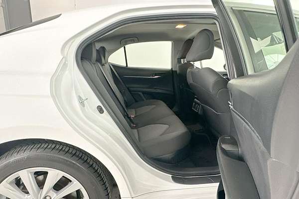 2021 Toyota Camry Ascent AXVH70R