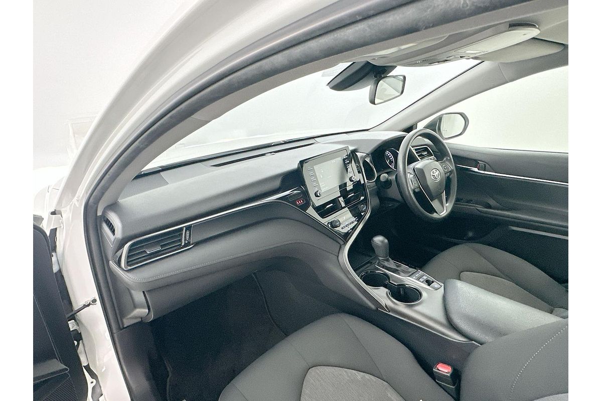 2021 Toyota Camry Ascent AXVH70R