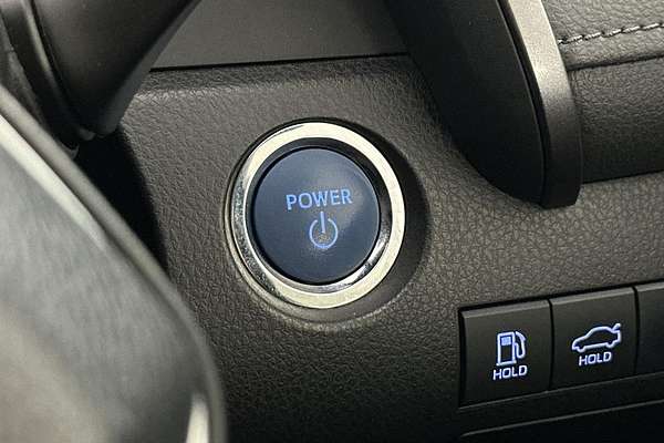 2021 Toyota Camry Ascent AXVH70R