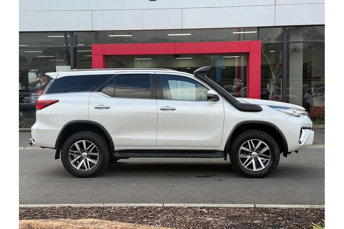 2017 Toyota Fortuner Crusade GUN156R