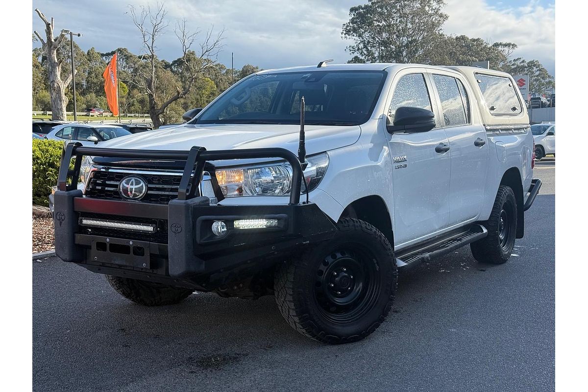 2020 Toyota Hilux SR GUN126R 4X4