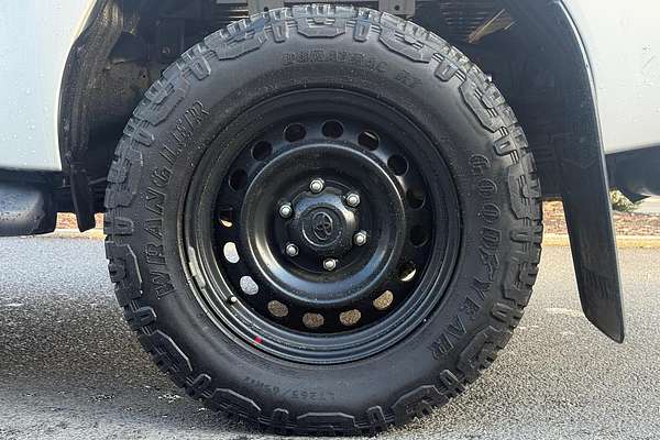 2020 Toyota Hilux SR GUN126R 4X4