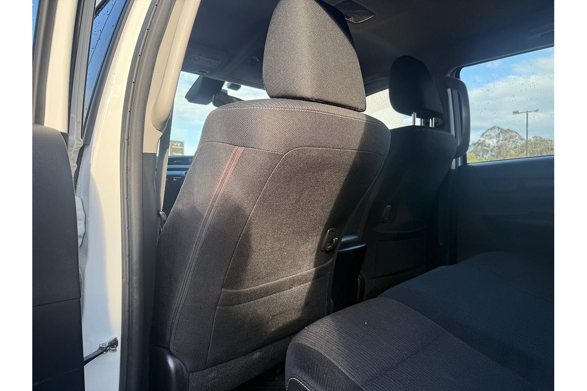 2020 Toyota Hilux SR GUN126R 4X4