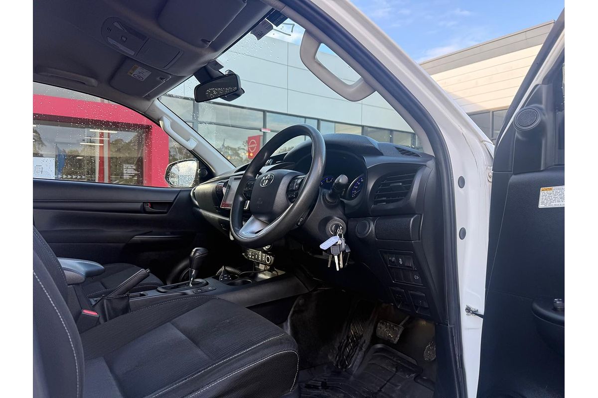 2020 Toyota Hilux SR GUN126R 4X4