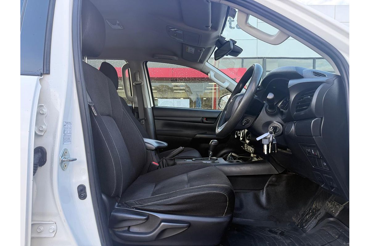 2020 Toyota Hilux SR GUN126R 4X4