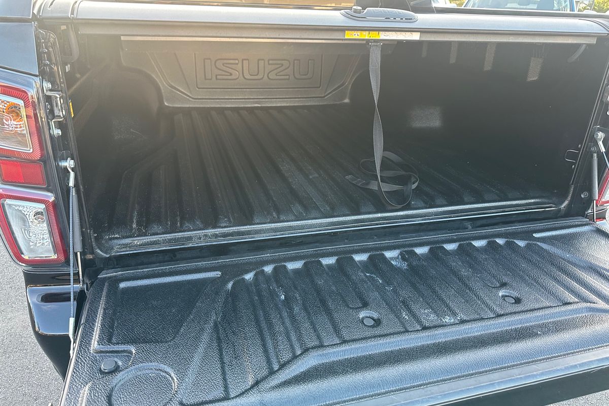 2023 Isuzu D-MAX D-MAX X-TERRAIN (4x4) TOR3022