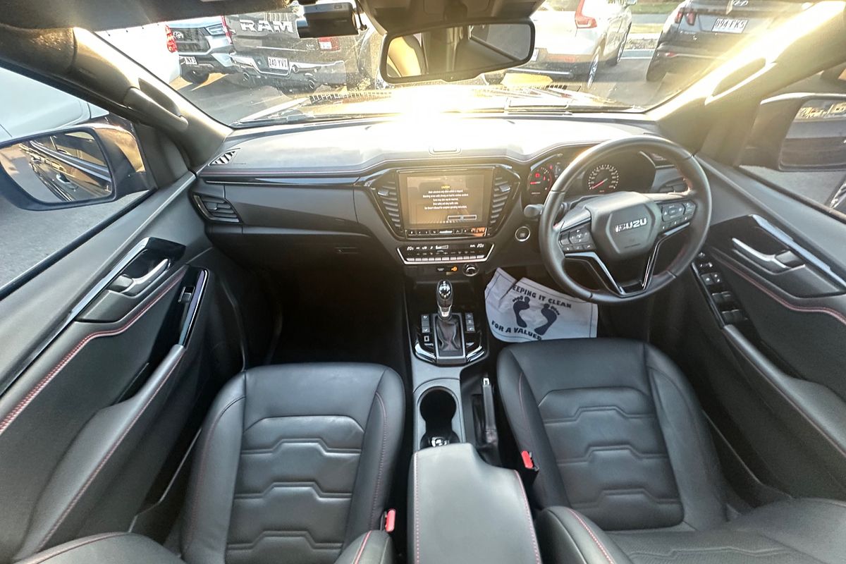 2023 Isuzu D-MAX D-MAX X-TERRAIN (4x4) TOR3022