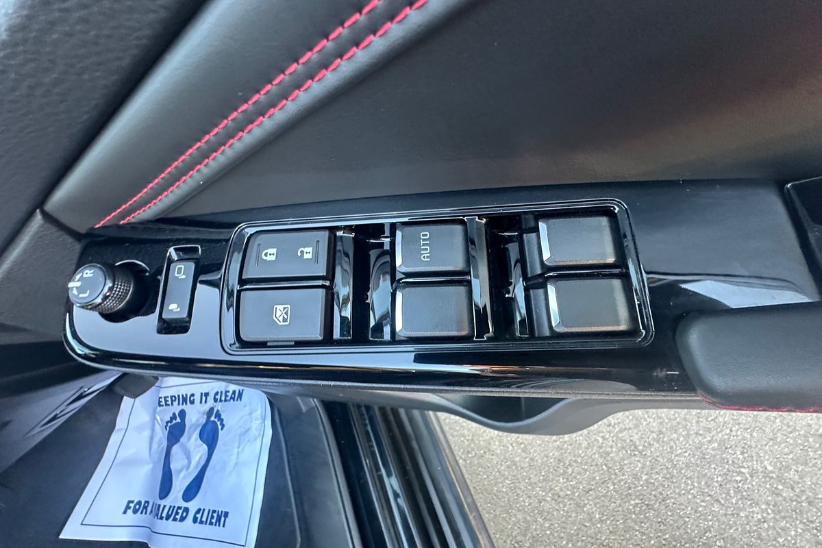 2023 Isuzu D-MAX D-MAX X-TERRAIN (4x4) TOR3022