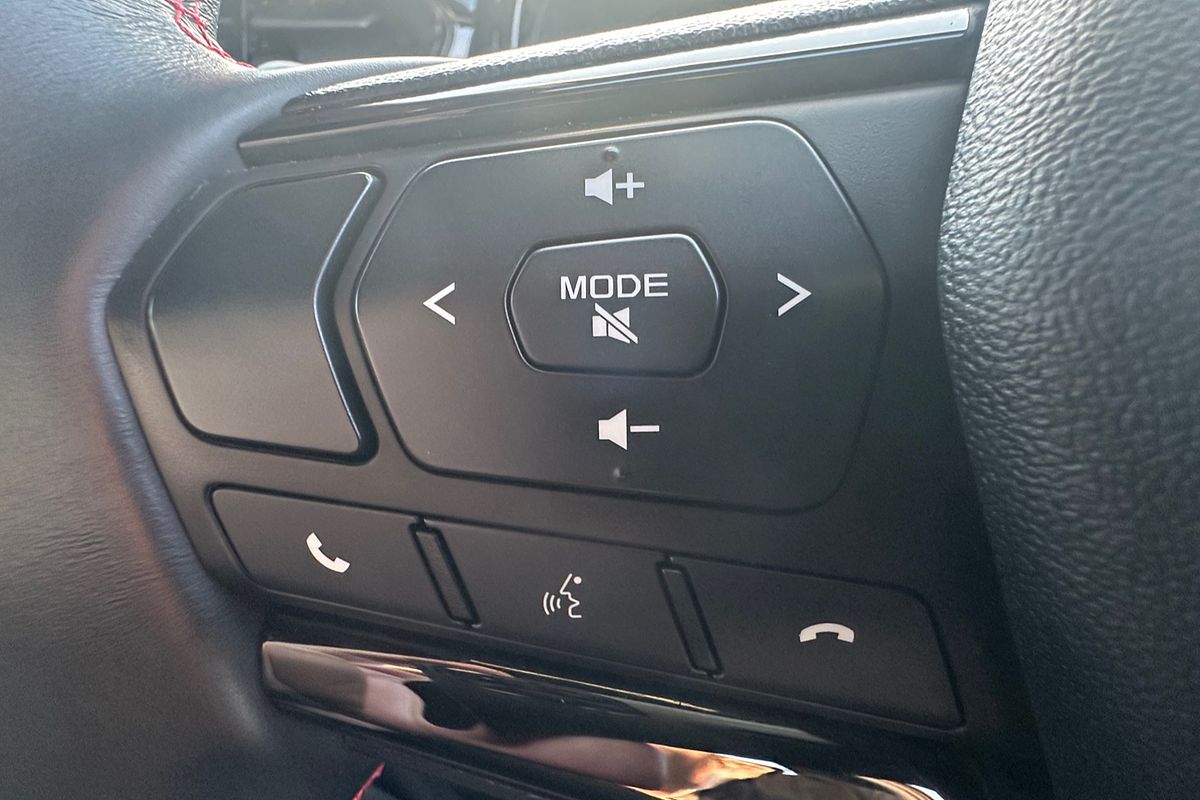 2023 Isuzu D-MAX D-MAX X-TERRAIN (4x4) TOR3022