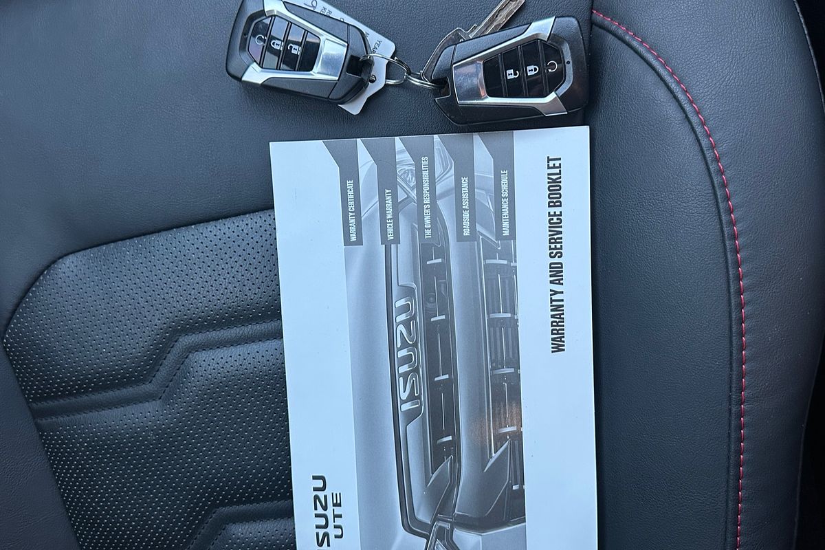 2023 Isuzu D-MAX D-MAX X-TERRAIN (4x4) TOR3022