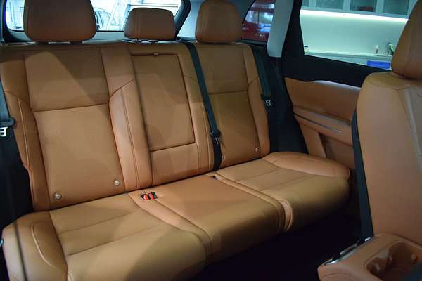 2024 Leapmotor C10 Design B11