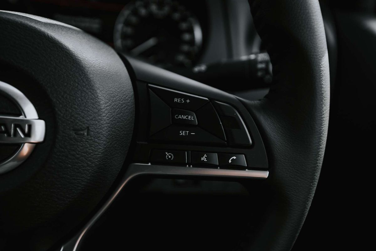 2025 Nissan Navara ST-X D23 4X4
