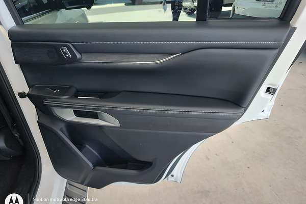 2022 Ford Everest Platinum 3.0L