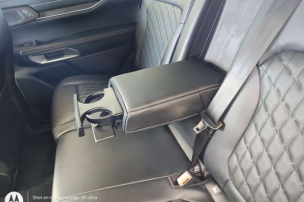 2022 Ford Everest Platinum 3.0L