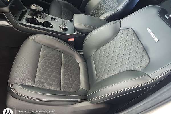 2022 Ford Everest Platinum 3.0L