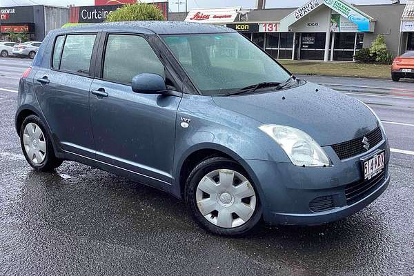 2006 Suzuki Swift GLX RS415