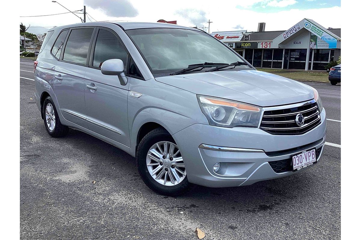 2014 SsangYong Stavic A100