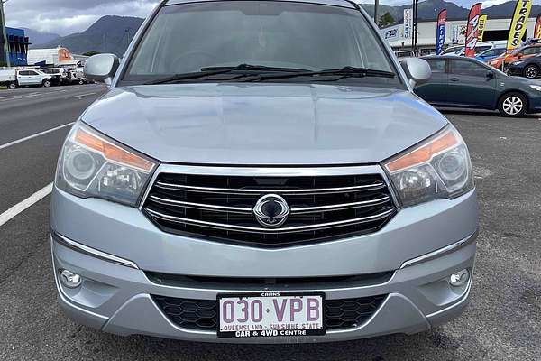 2014 SsangYong Stavic A100