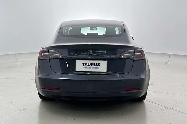 2019 Tesla Model 3 Standard Range Plus thumb-3