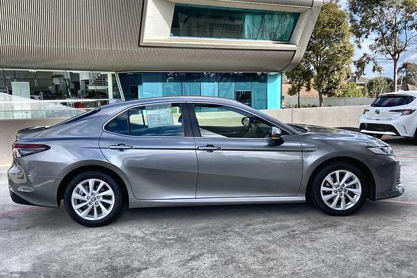2022 Toyota Camry Ascent AXVH70R