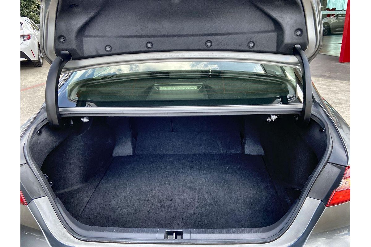 2022 Toyota Camry Ascent AXVH70R