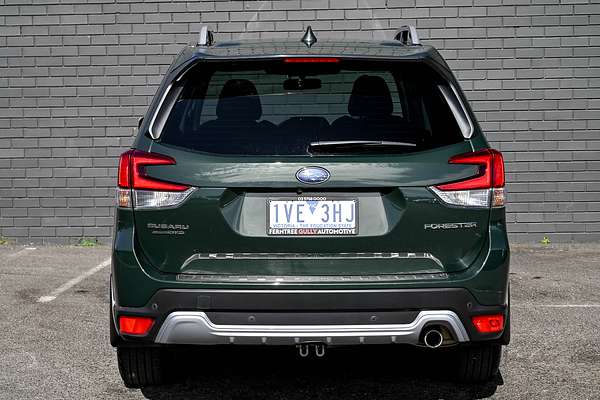 2022 Subaru Forester 2.5i-S S5
