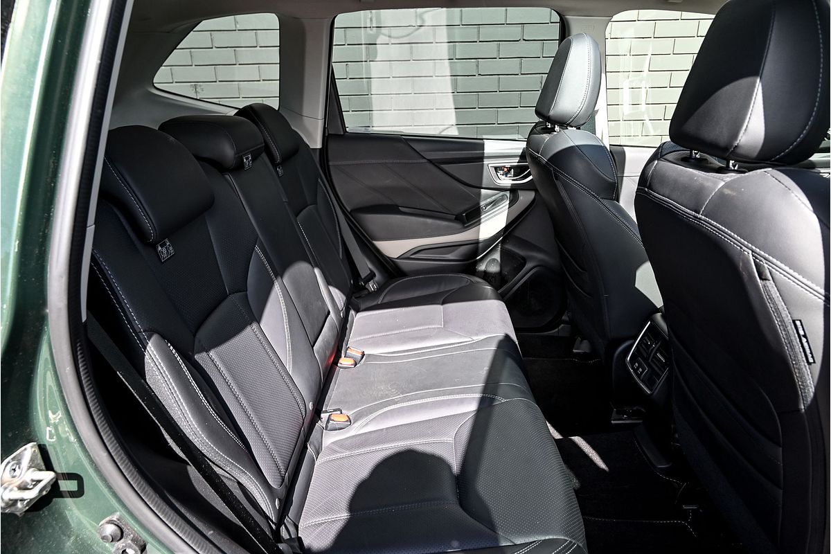 2022 Subaru Forester 2.5i-S S5