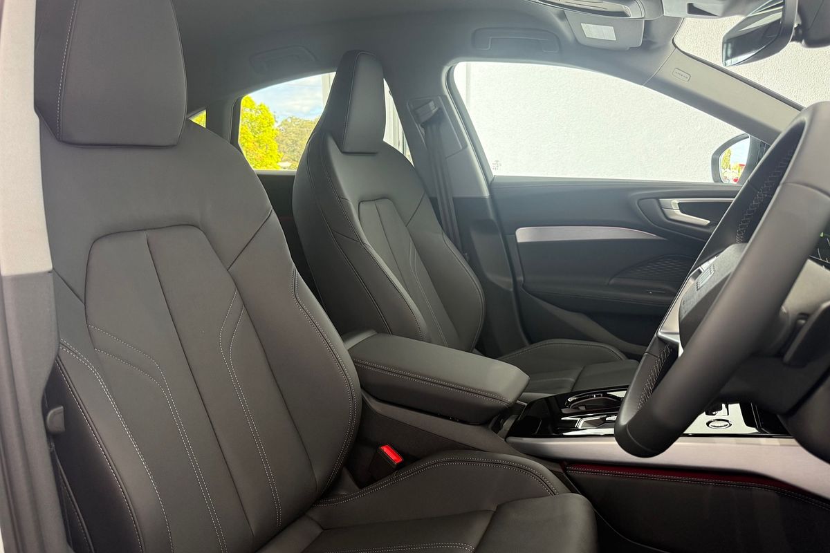 2025 Audi A5 TFSI 150kW S line B10