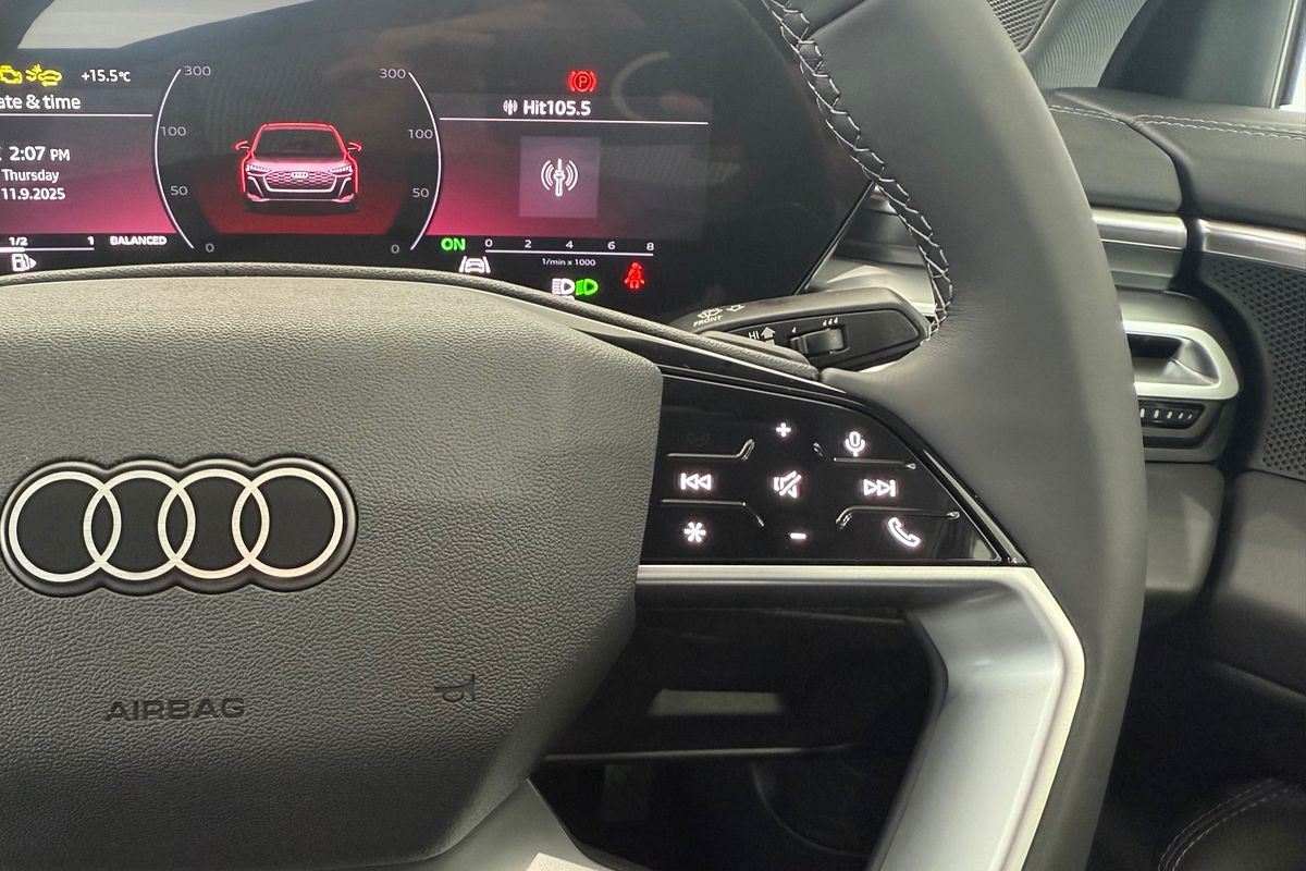 2025 Audi A5 TFSI 150kW S line B10