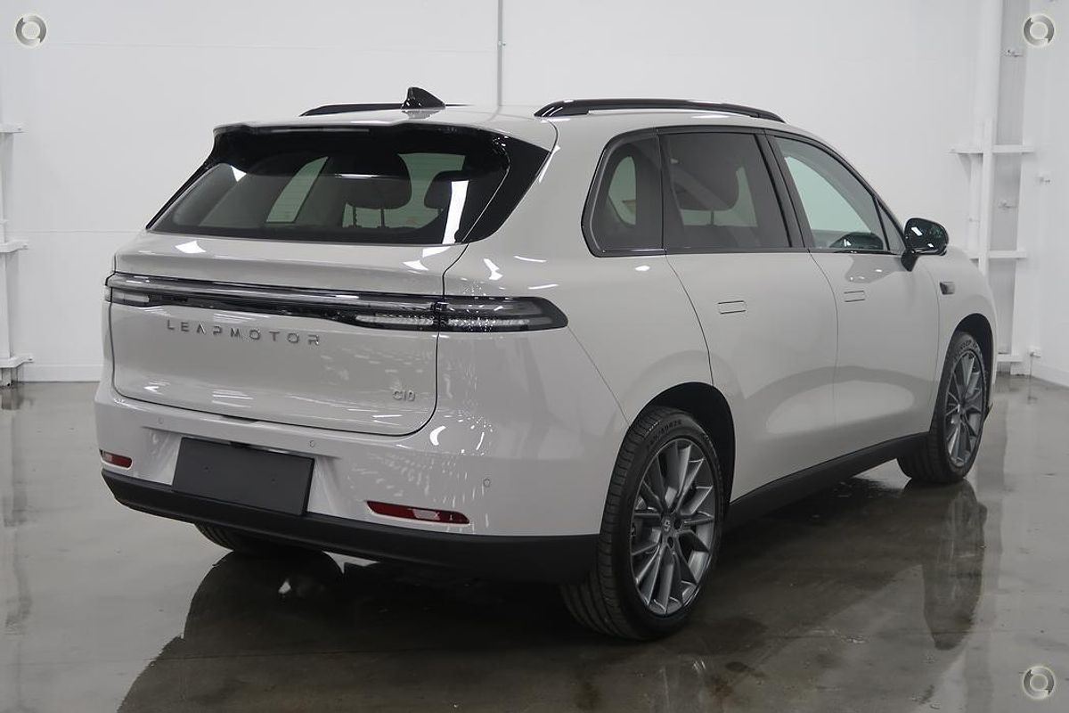 2025 Leapmotor C10 REEV Ultra Hybrid Design B11