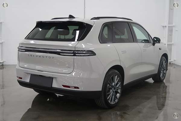 2025 Leapmotor C10 REEV Ultra Hybrid Design B11