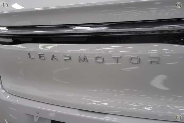 2025 Leapmotor C10 REEV Ultra Hybrid Design B11