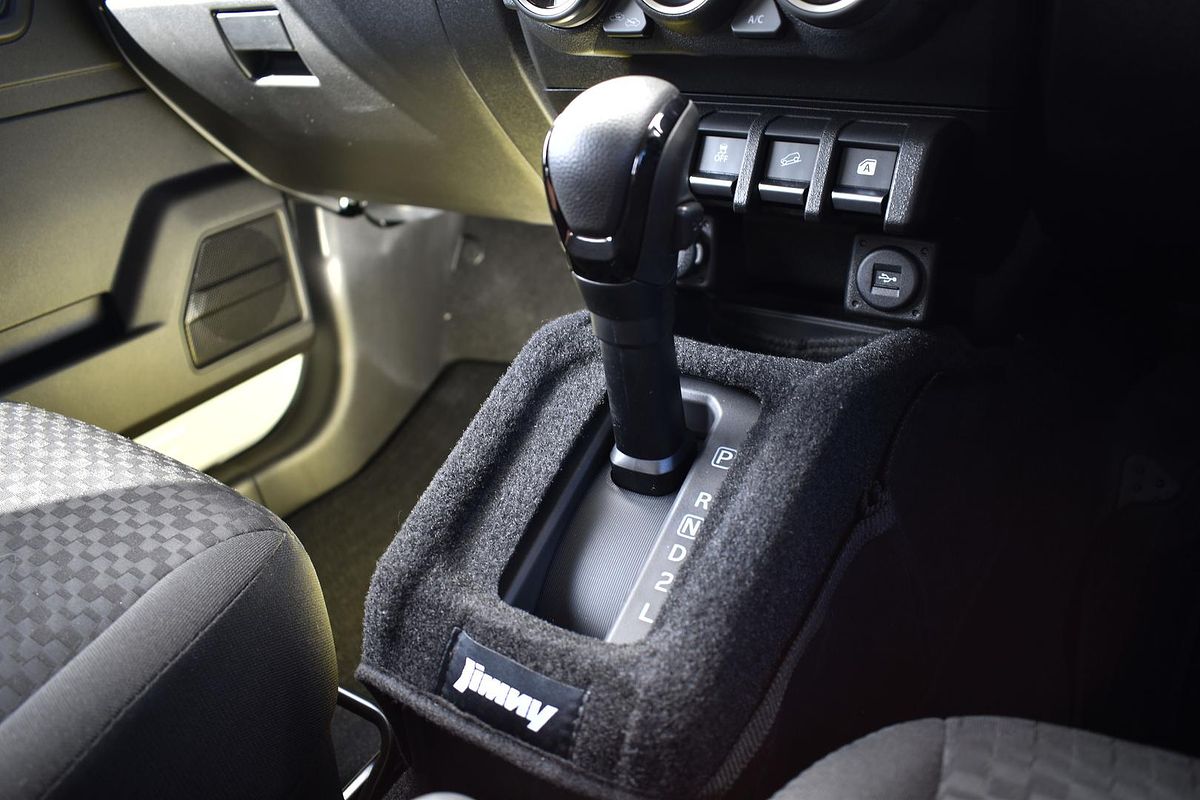 2024 Suzuki Jimny GLX GJ